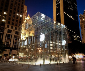Apple Store Glass Cube, 5th Ave. New York
