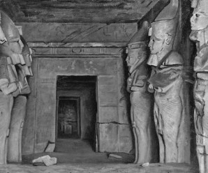 Remarkable Similarities Of Abu Simbel & Stonehenge